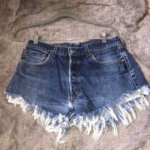 Levi women’s shorts!